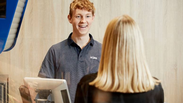 2023_Butik_Action_Kasse_Emil